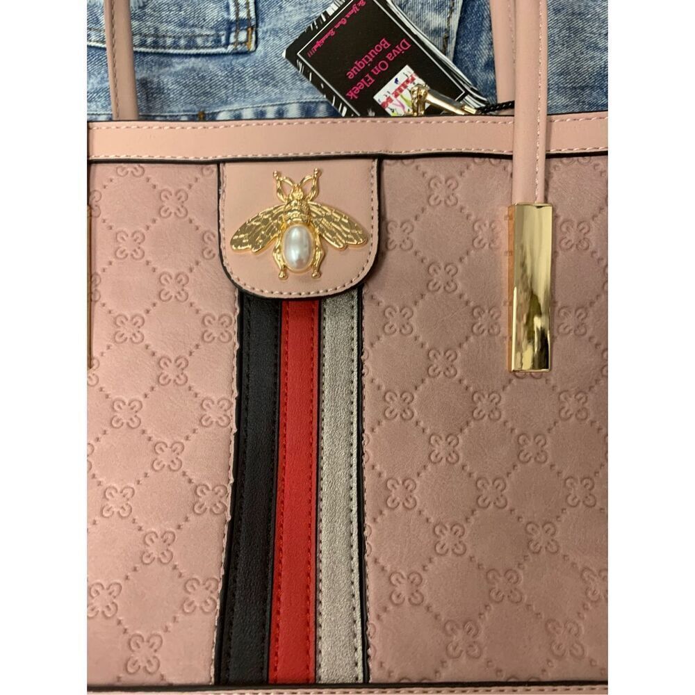 Bee Monogrammed Handbag - Picture 2 of 8